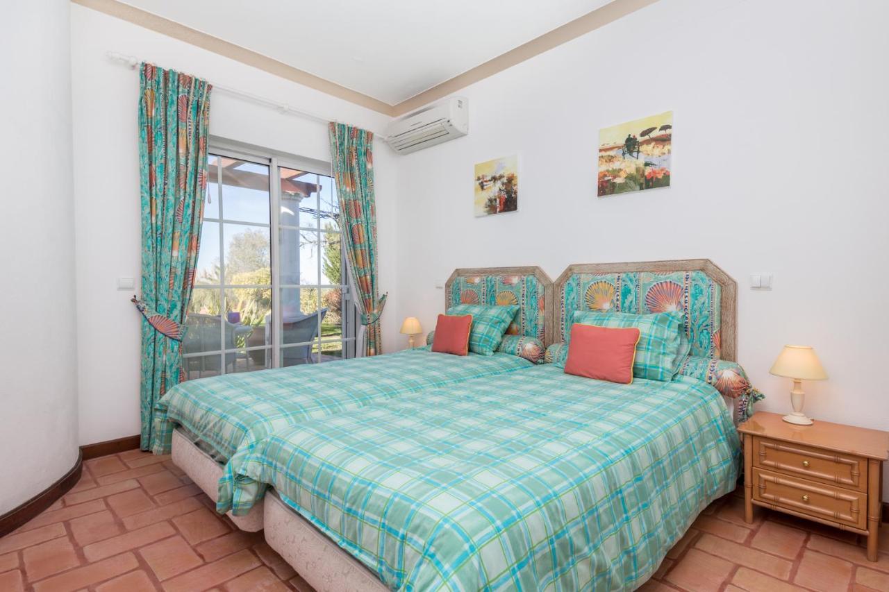Peaceful 4Br Villa On Gramacho Golf Resort W/ Private Pool Lagoa  Kültér fotó